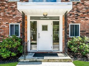 200 Lexington Avenue 12H, Oyster Bay NY 11771