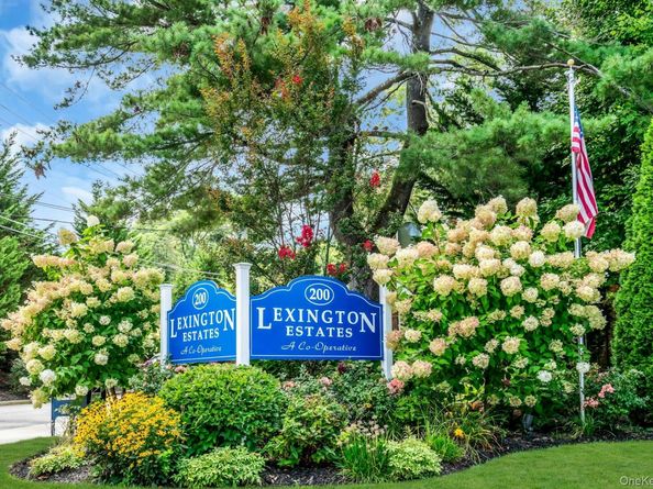 200 Lexington Avenue 12H, Oyster Bay NY 11771