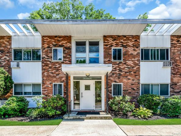 200 Lexington Avenue 12H, Oyster Bay NY 11771