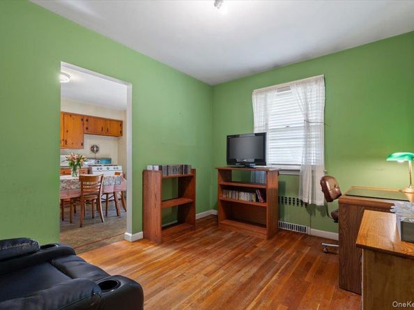 96 Rossiter Avenue, Yonkers NY 10701
