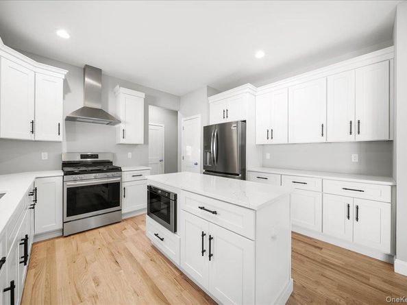 2 Fourth Avenue, Centereach NY 11720