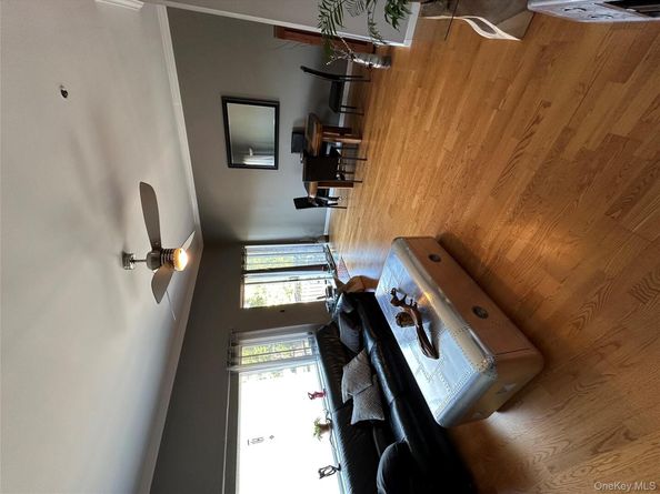 106 Atlantic Ave Avenue 28, Lynbrook NY 11563