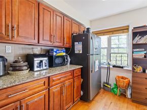 10223 43 Avenue 2B, Corona NY 11368