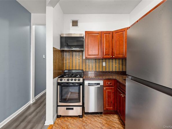 108 Siegal Street 20, Brooklyn NY 11206