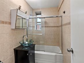 300 N Broadway 2H, Yonkers NY 10701