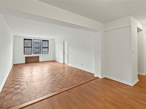 300 N Broadway 2H, Yonkers NY 10701