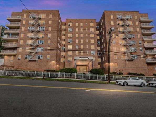 300 N Broadway 2H, Yonkers NY 10701