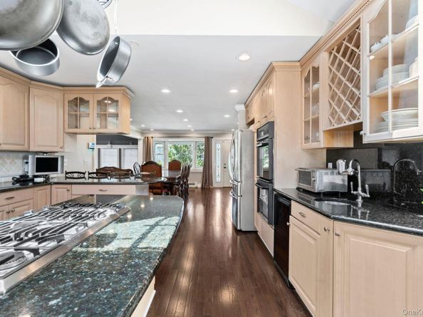 95 Washington Avenue, Islip Terrace NY 11752