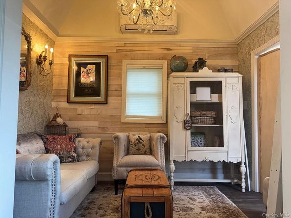 95 Washington Avenue, Islip Terrace NY 11752