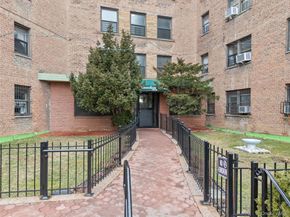 139-05 85th Drive 4B, Briarwood NY 11435