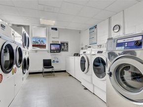 54-44 Little Neck Parkway 2A, Little Neck NY 11362