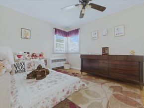 20 Honey Lane, Miller Place NY 11764