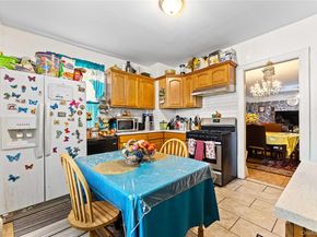 667 E 230th Street, Bronx NY 10466