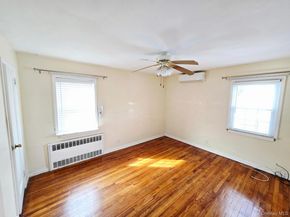 60 Liberty Boulevard, Valley Stream NY 11580