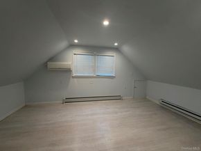 32 Montana Court, Syosset NY 11791