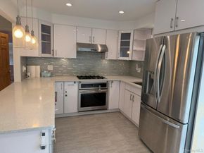 32 Montana Court, Syosset NY 11791