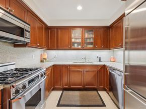 10 City Place 23F, White Plains NY 10601