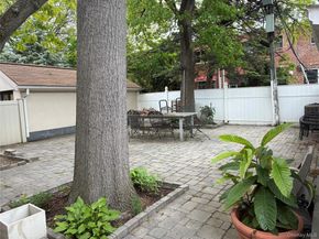 6139 184th Street, Fresh Meadows NY 11365