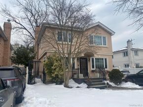 6139 184th Street, Fresh Meadows NY 11365