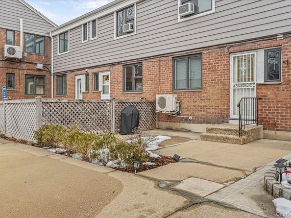 217-06 67th Avenue Duplex, Bayside NY 11364