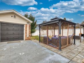 383 White Road, Mineola NY 11501