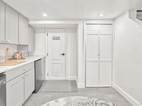 383 White Road, Mineola NY 11501