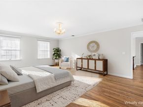 3 Ada Lane, Setauket NY 11733