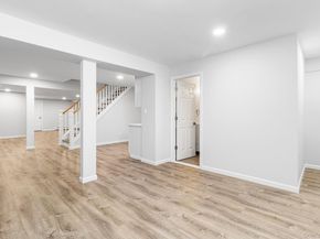 3 Ada Lane, Setauket NY 11733