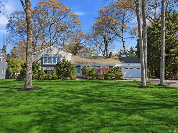 83 Woodlawn Avenue, East Moriches NY 11940