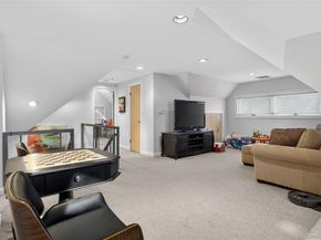 37 Shelter Lane, Roslyn Heights NY 11577