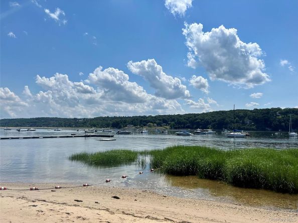 4 Kennedy Lane, Cold Spring Harbor NY 11724