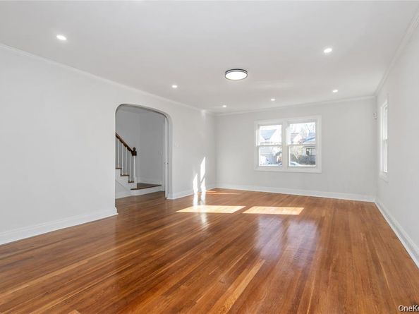 25105 51st Avenue, Little Neck NY 11362