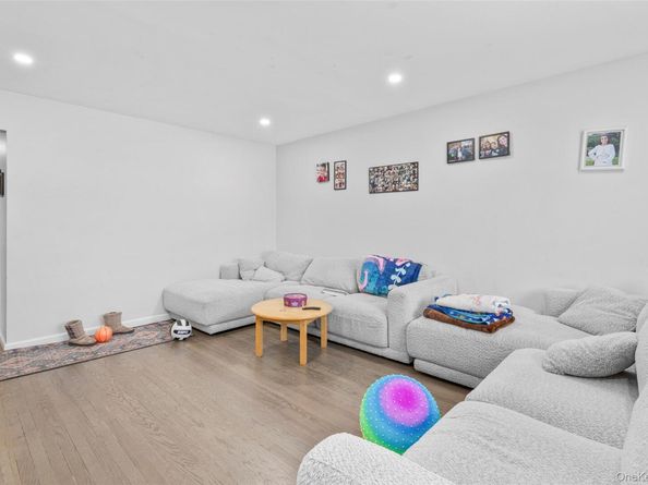 66 Harding Avenue, White Plains NY 10606