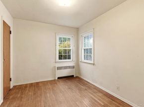 208 Weyford Terrace, Garden City NY 11530