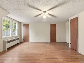 208 Weyford Terrace, Garden City NY 11530