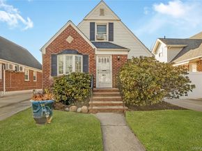 6722 166th Street, Fresh Meadows NY 11365