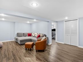 26 Glenwood Road, Plainview NY 11803