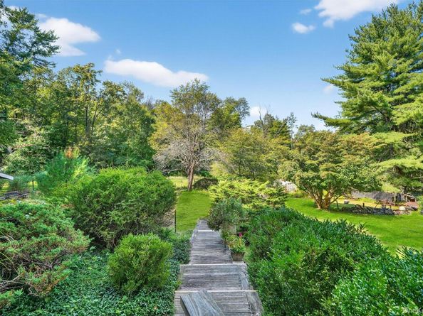 1795 Hunterbrook Road, Yorktown Heights NY 10598