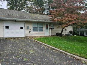 416 Weymouth Court A, Ridge NY 11961