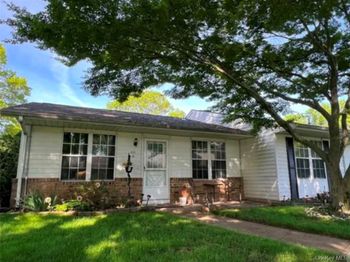 416 Weymouth Court
