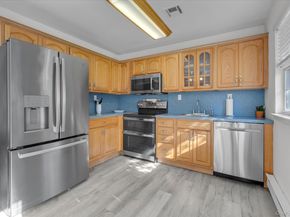 416 Weymouth Court A, Ridge NY 11961