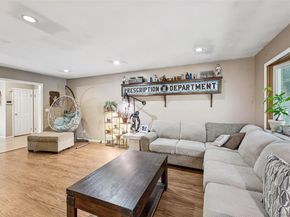 10 Printer Court, Huntington Station NY 11746