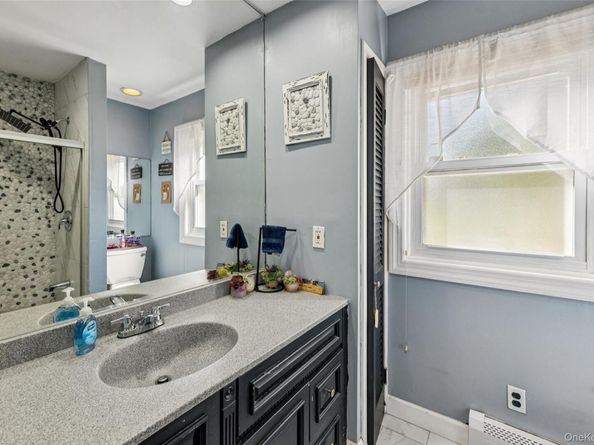 10 Printer Court, Huntington Station NY 11746