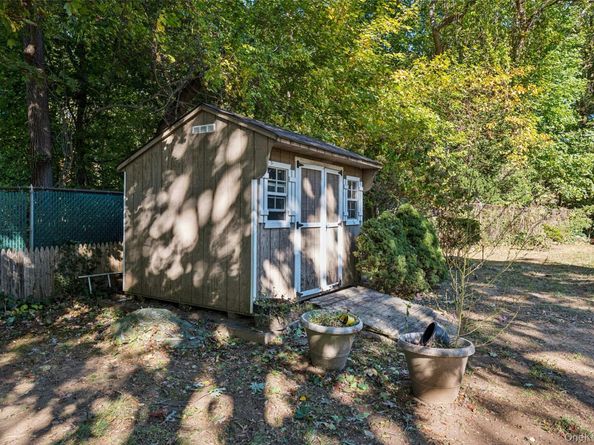 10 Printer Court, Huntington Station NY 11746