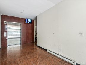 140-32 Cherry Avenue 5D, Flushing NY 11355