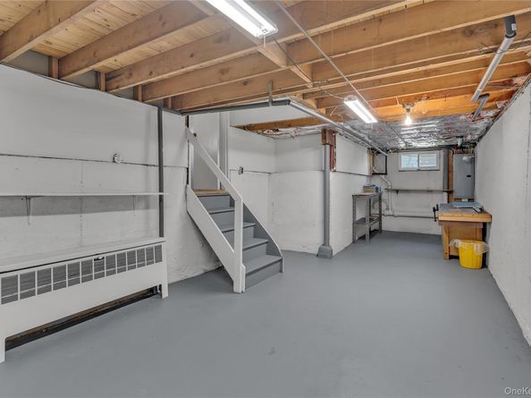 16 E. Cortelyou Street, Huntington Station NY 11746