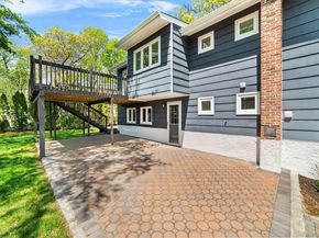 14 Skywood Court, Yonkers NY 10710