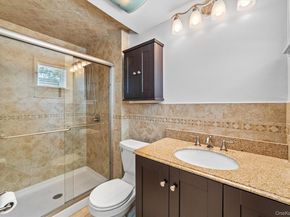 14 Skywood Court, Yonkers NY 10710