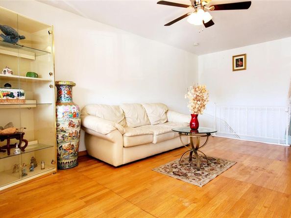 318 Beach 42nd Street, Arverne NY 11691