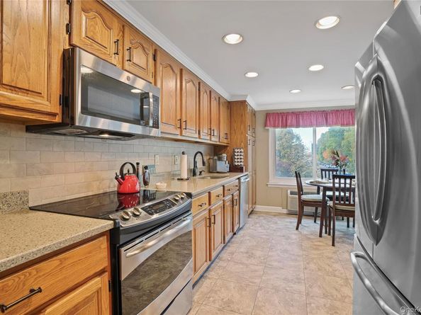 500 High Point Drive 703, Hartsdale NY 10530